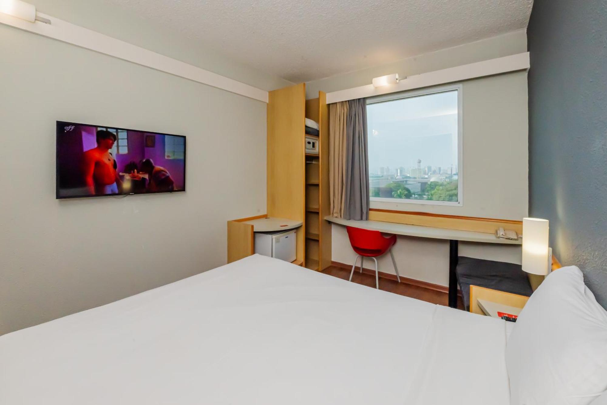 Отель Ibis Santo Andre Экстерьер фото