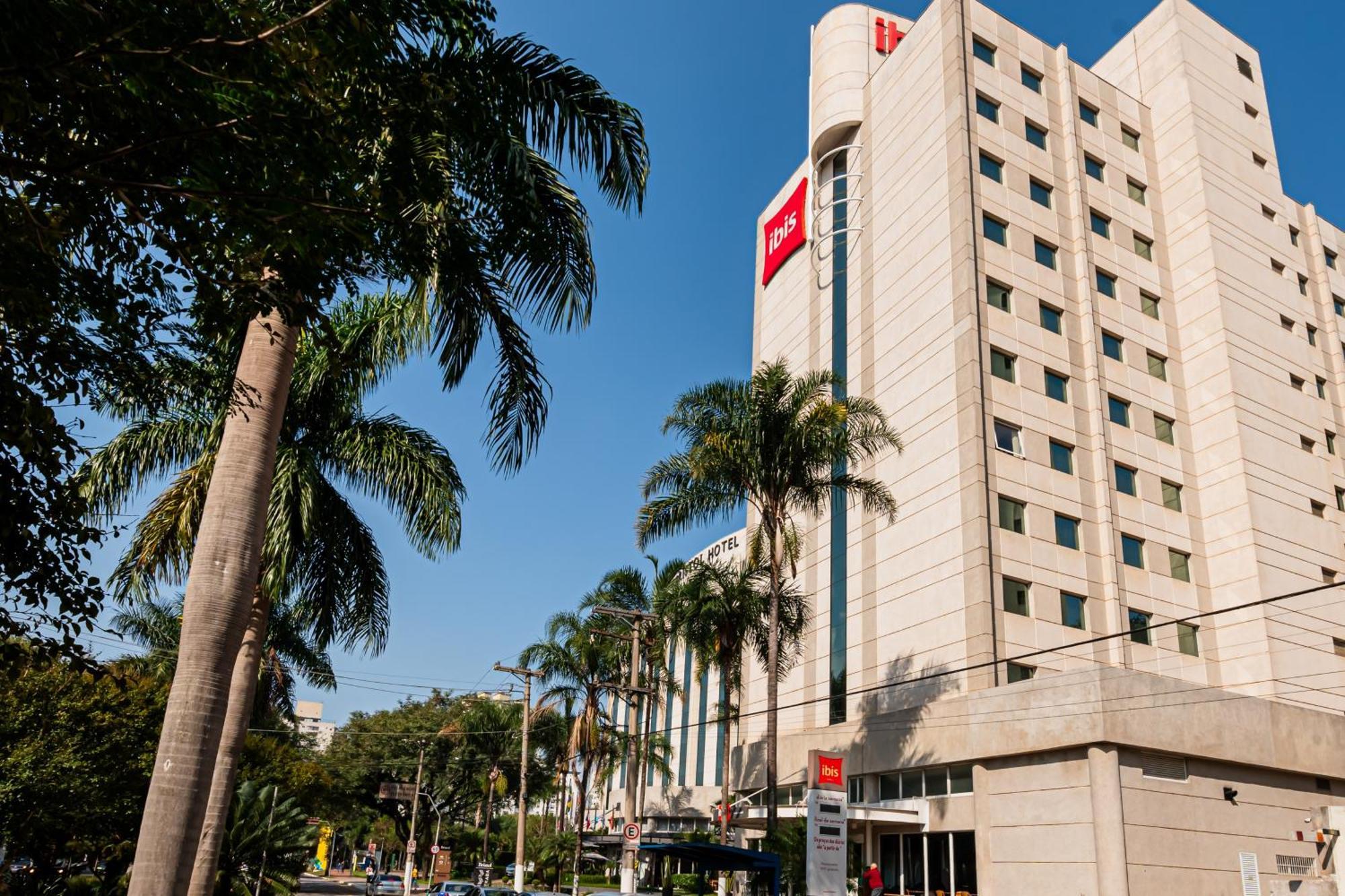 Отель Ibis Santo Andre Экстерьер фото